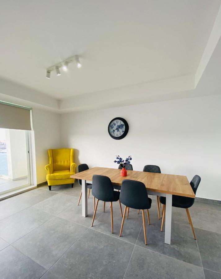 Appartement Seaview Apartment- Valletta Views - 8, 49 Tigne Point Mansions *