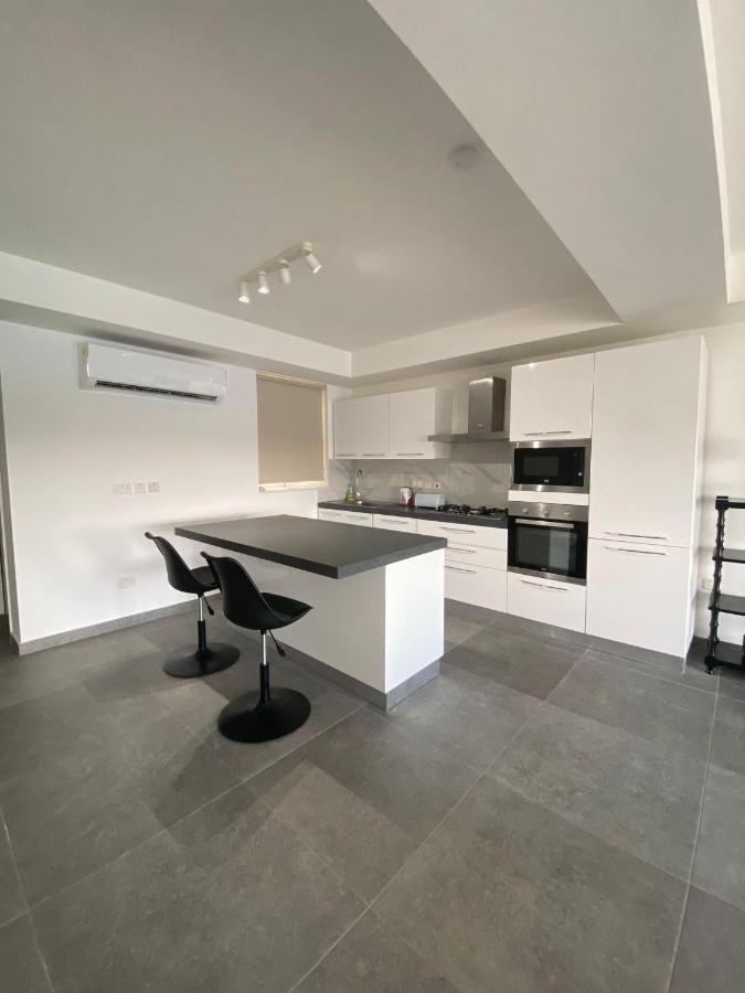 Appartement Seaview Apartment- Valletta Views - 8, 49 Tigne Point Mansions Sliema